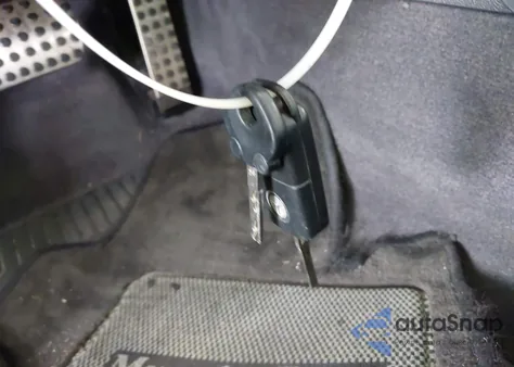 2001 Mercedes-Benz Slk 320 from USA, damaged, VIN WDBKK65F91F207521